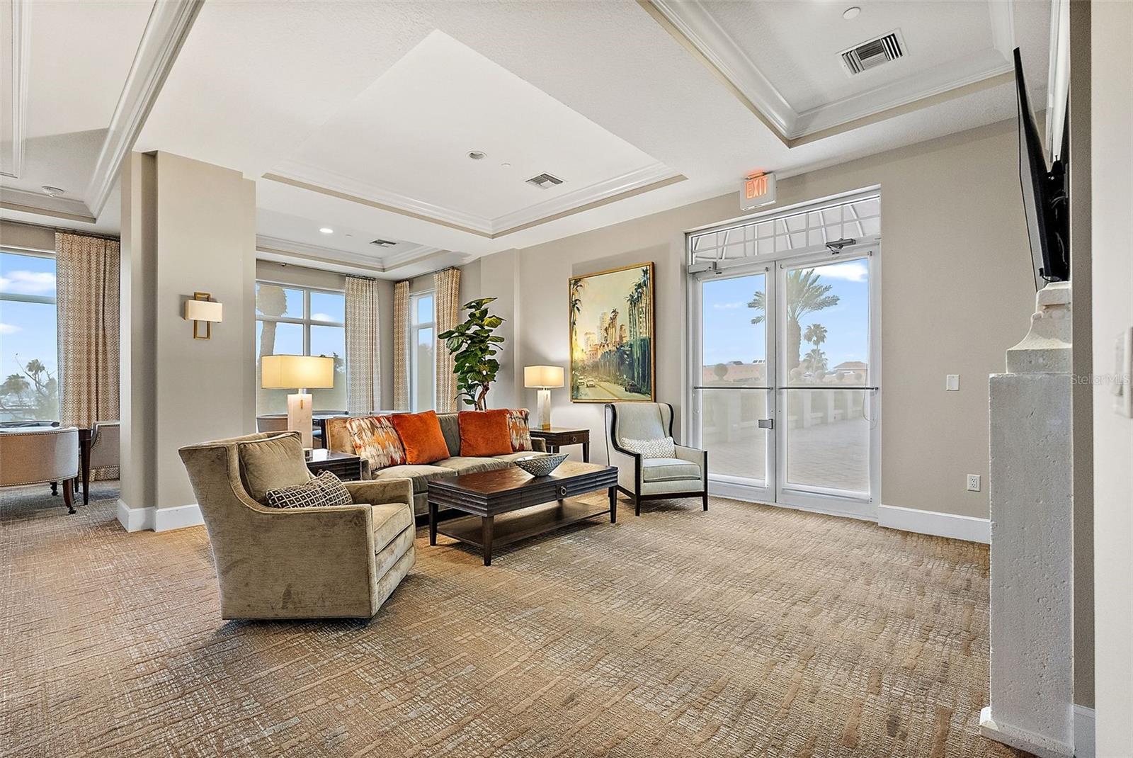 FLORENCIA CONDO - Residential