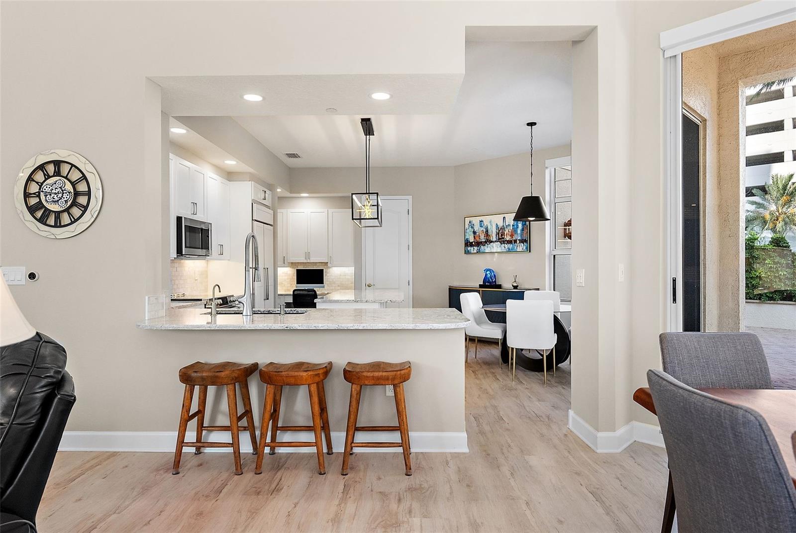 FLORENCIA CONDO - Residential