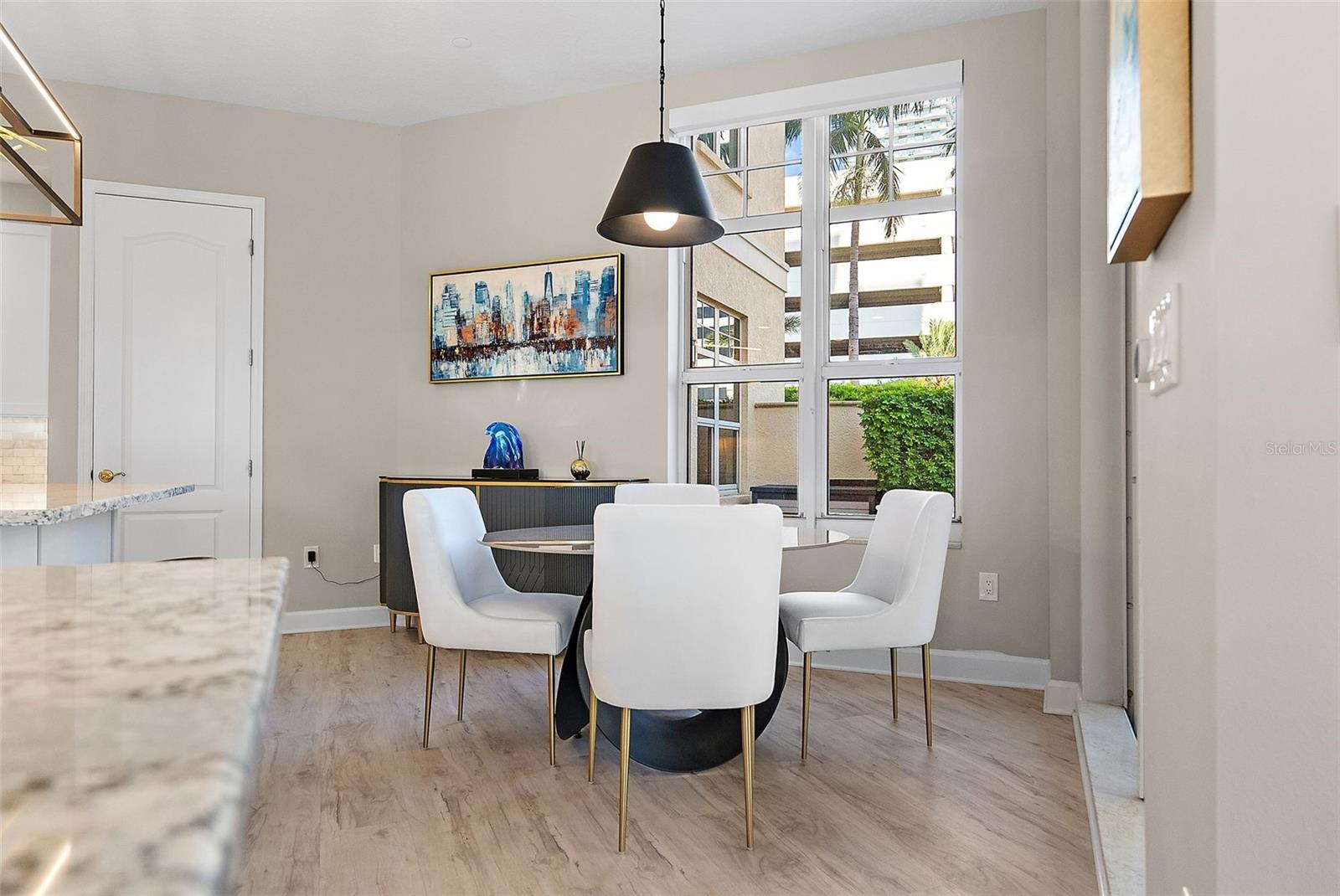 FLORENCIA CONDO - Residential