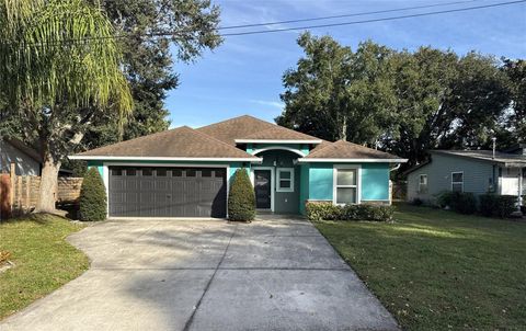 Photo of 2545 El Portal Avenue, Sanford, FL 32773 (MLS # O6353799)