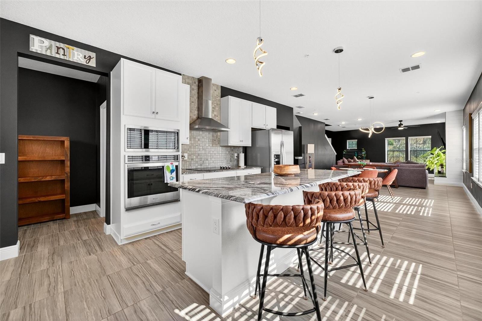 SEMINOLE CROSSING TWNHMS - Residential