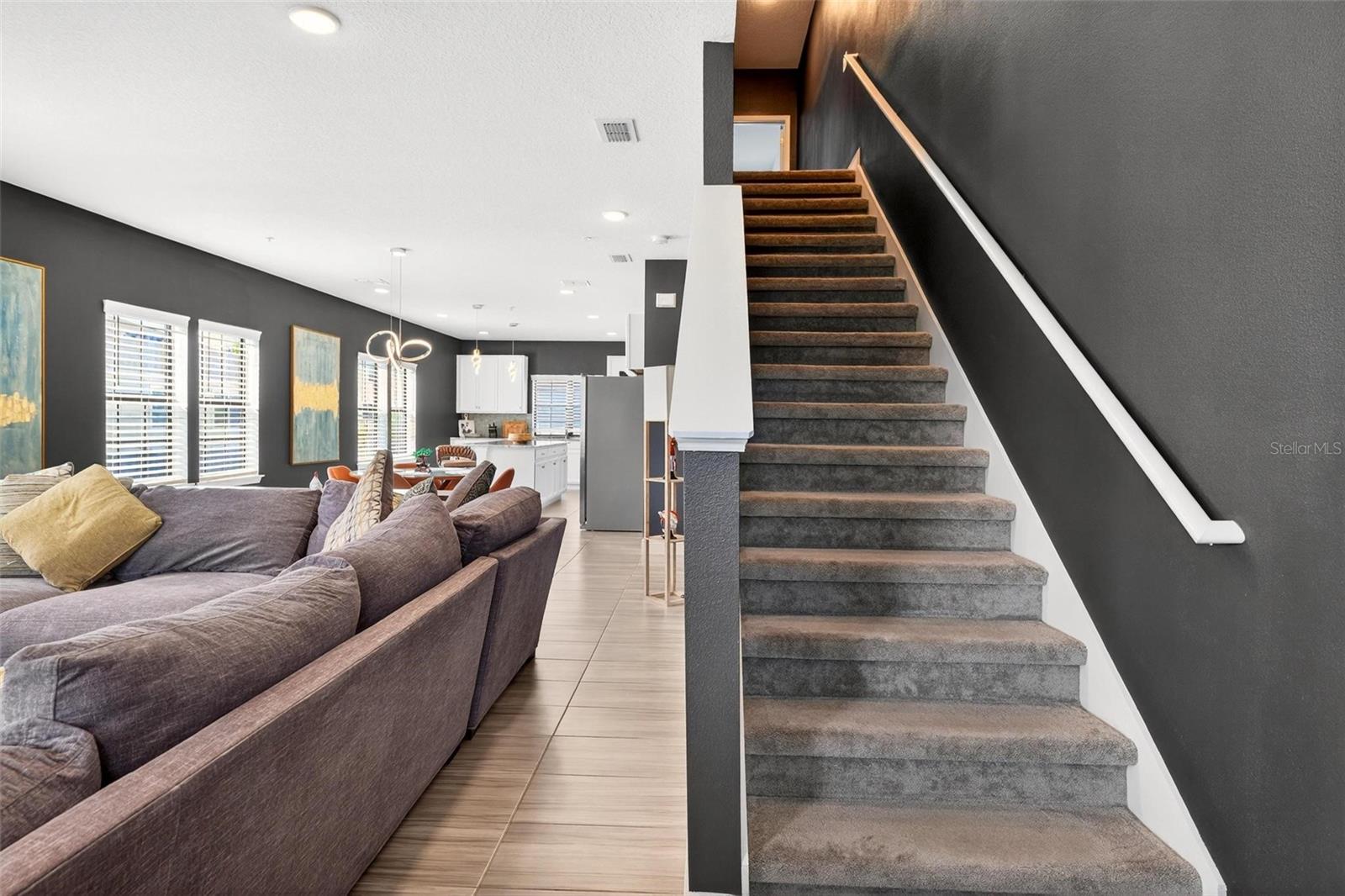 SEMINOLE CROSSING TWNHMS - Residential