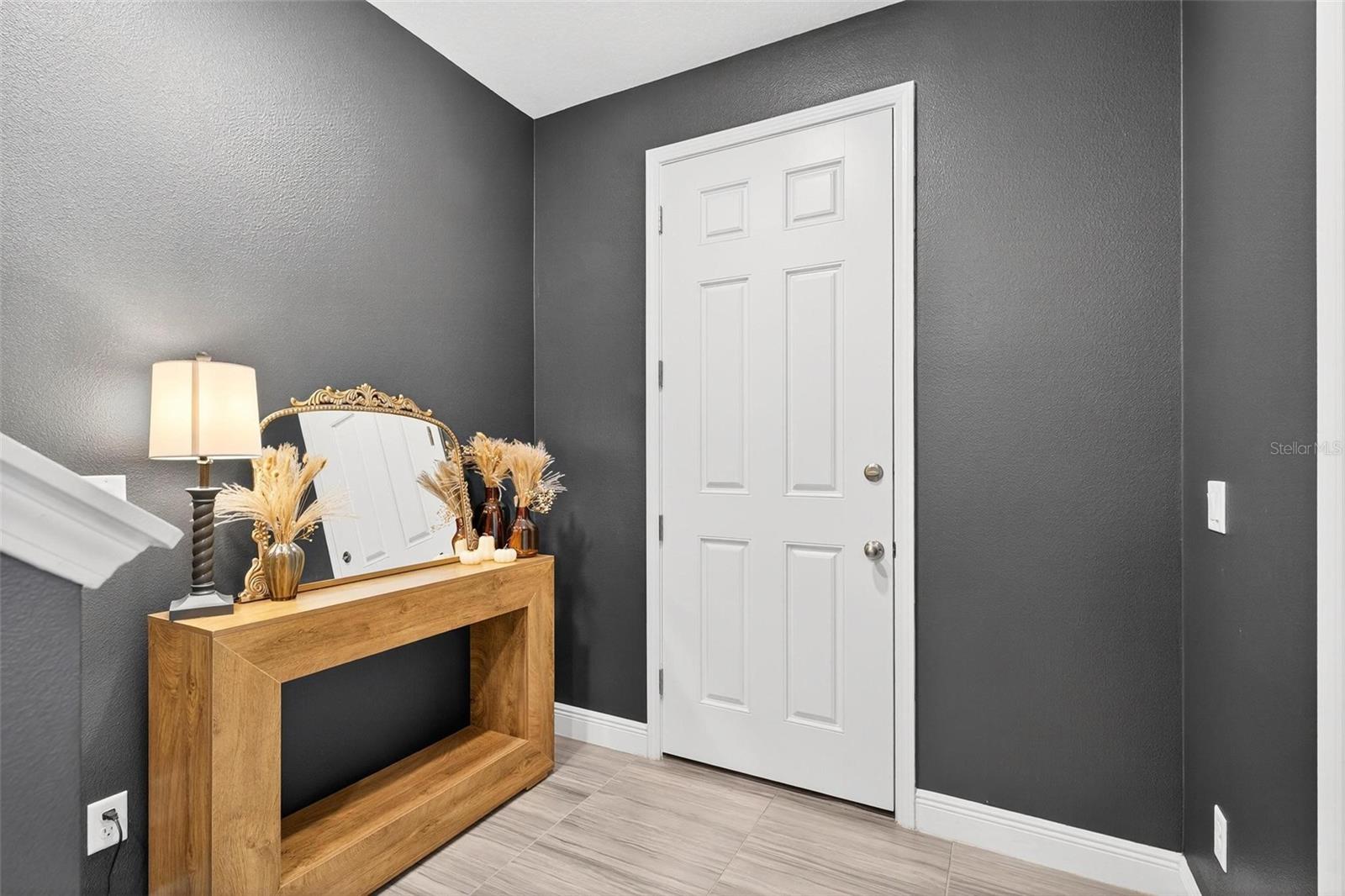 SEMINOLE CROSSING TWNHMS - Residential