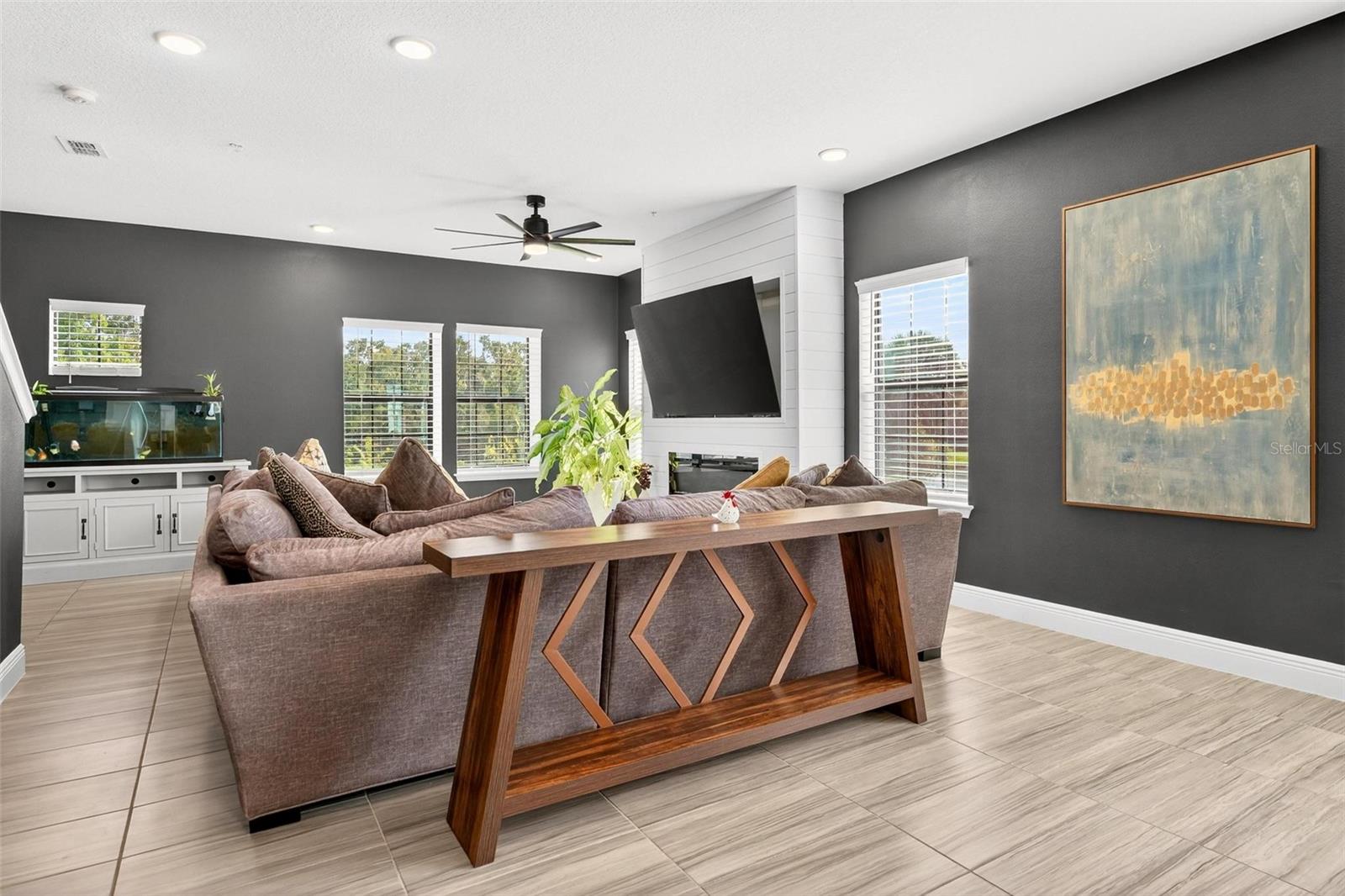 SEMINOLE CROSSING TWNHMS - Residential