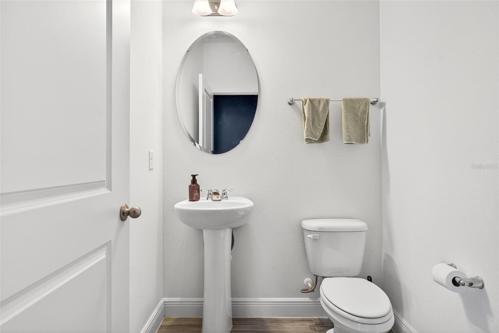 SEMINOLE CROSSING TWNHMS - Residential