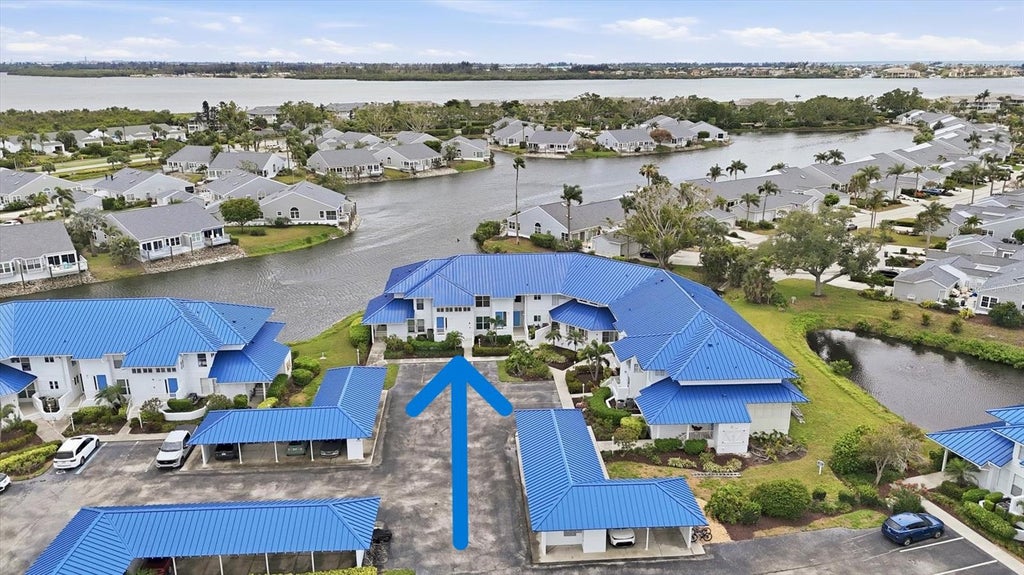 Photo of 972 Sandpiper Circle #972, Bradenton, FL 34209 (MLS # A4689807)