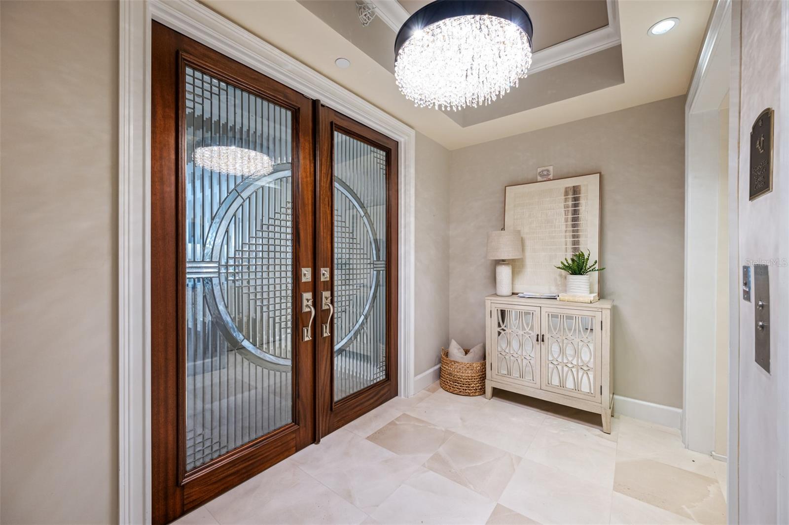 PARKSHORE PLAZA CONDO - Residential