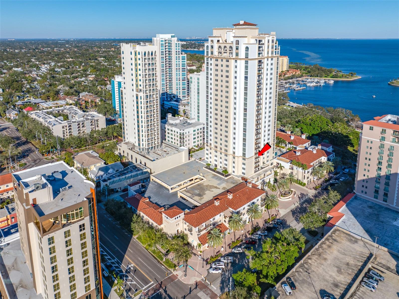 PARKSHORE PLAZA CONDO - Residential
