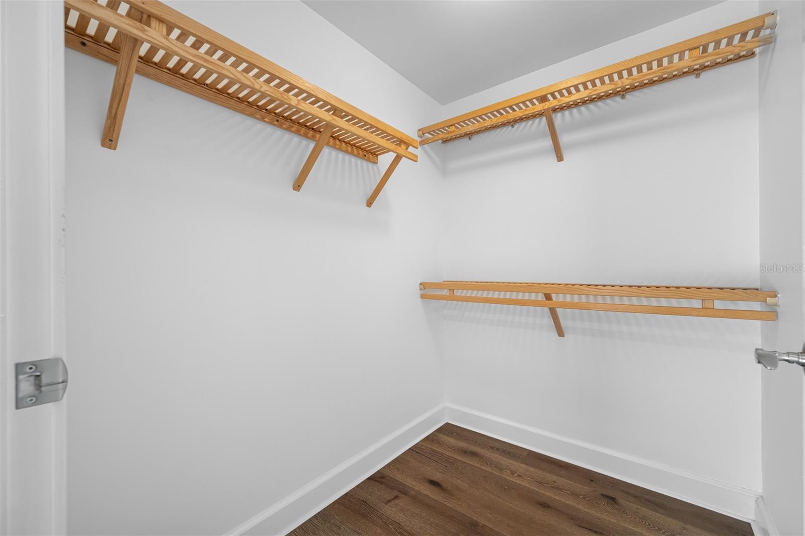 PARKSHORE PLAZA CONDO - Residential