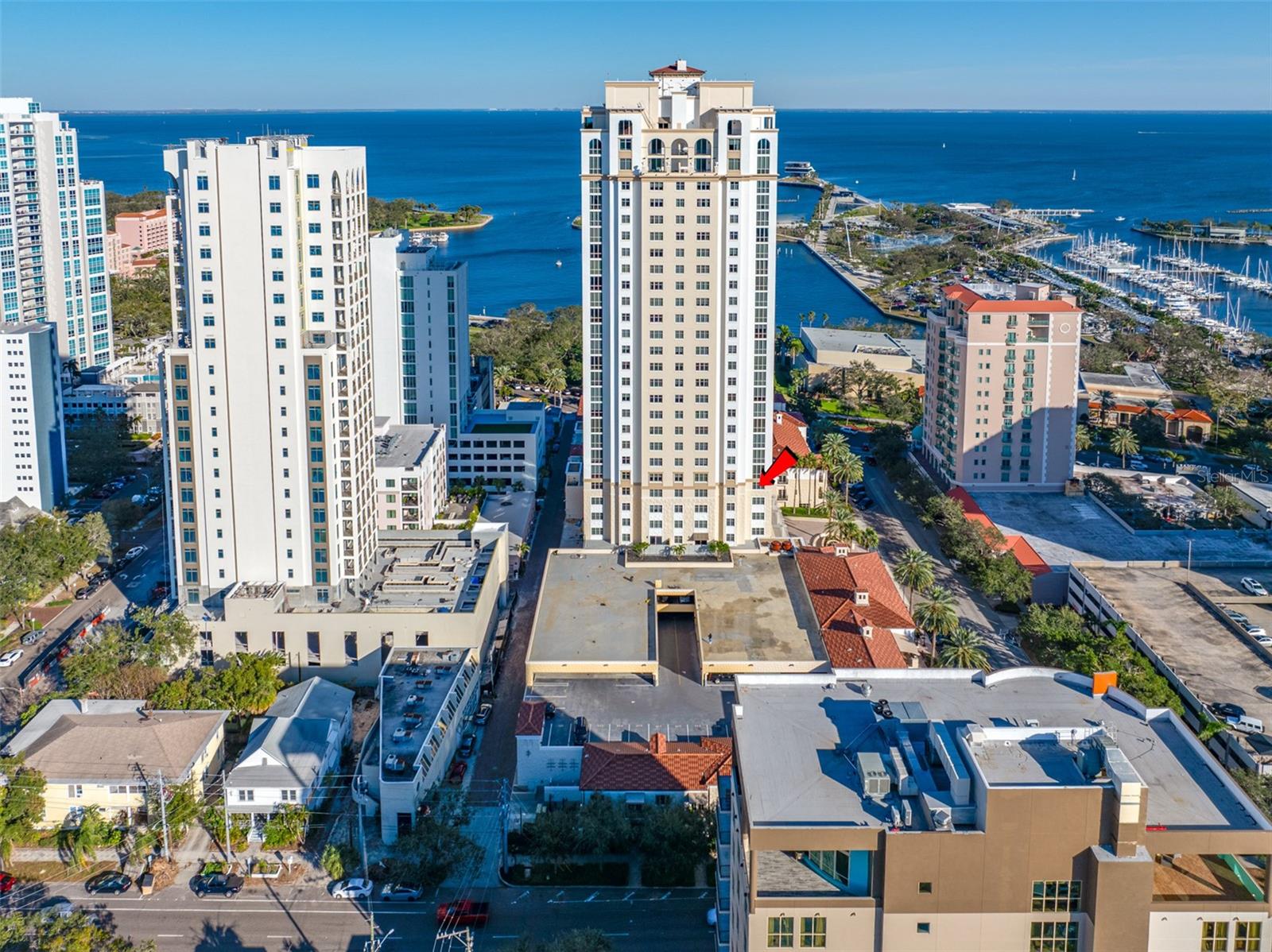 PARKSHORE PLAZA CONDO - Residential