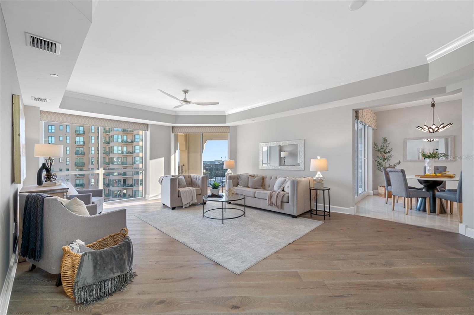 PARKSHORE PLAZA CONDO - Residential