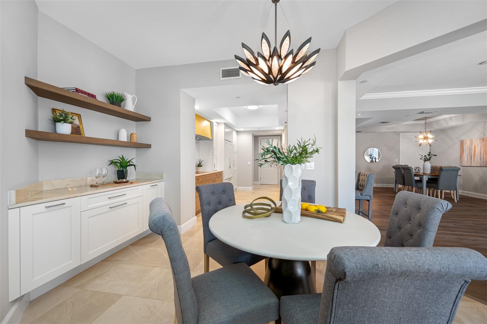 PARKSHORE PLAZA CONDO - Residential