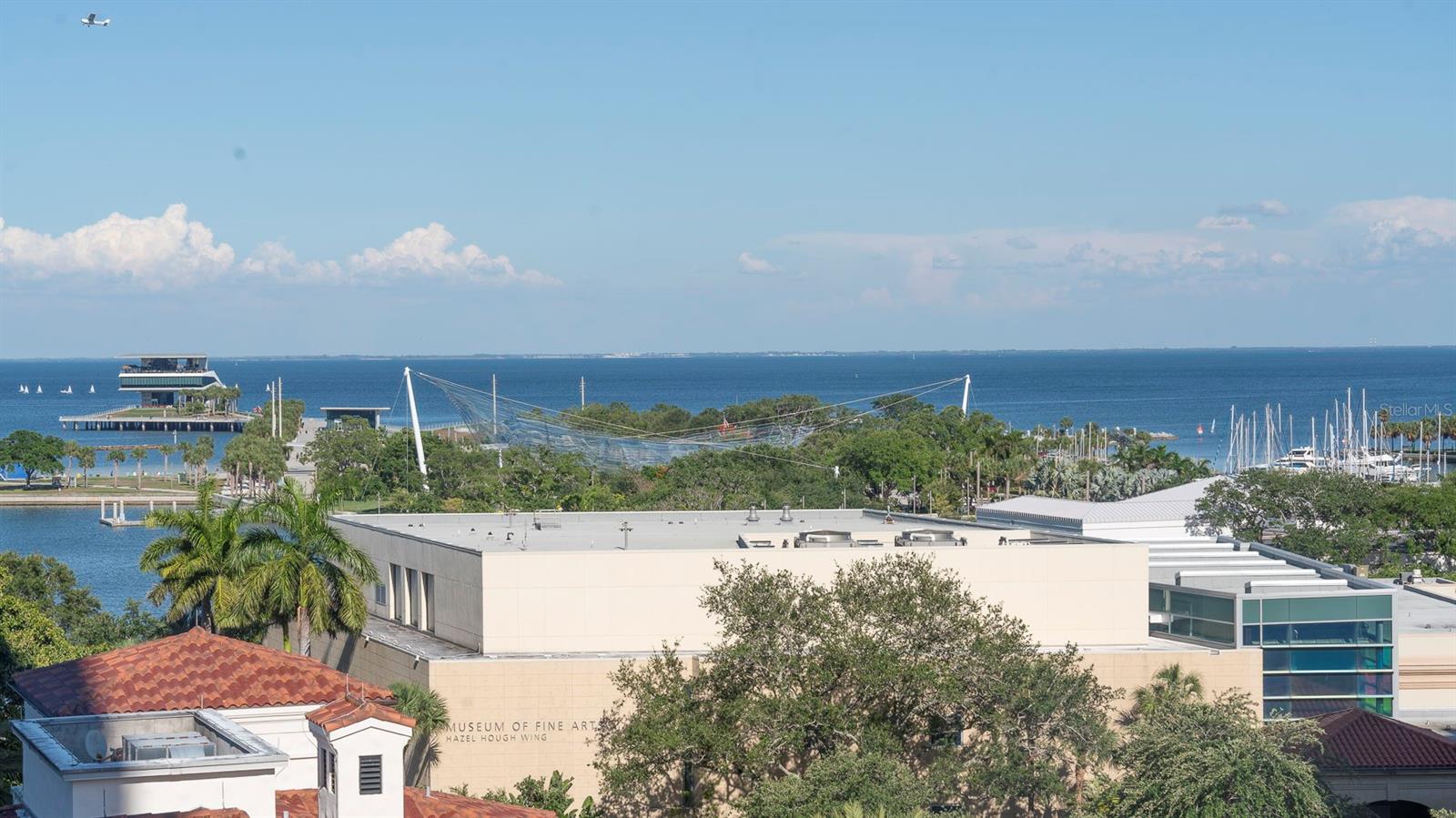 PARKSHORE PLAZA CONDO - Residential