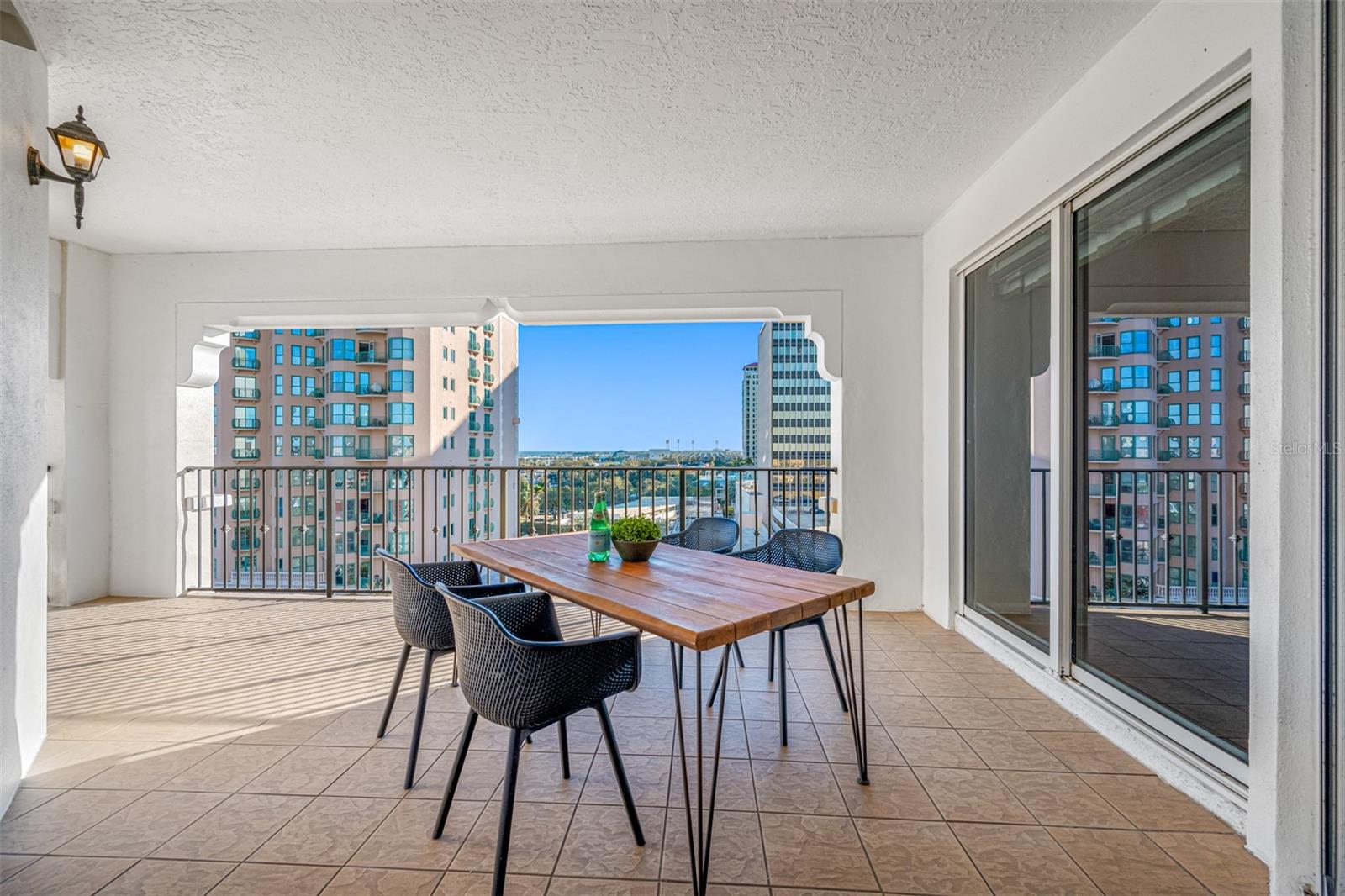 PARKSHORE PLAZA CONDO - Residential