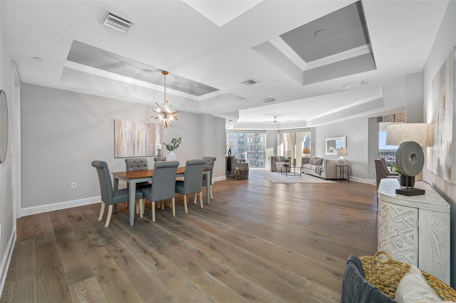 PARKSHORE PLAZA CONDO - Residential