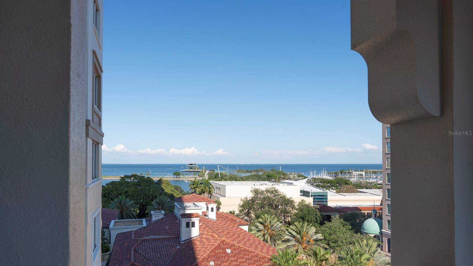 PARKSHORE PLAZA CONDO - Residential