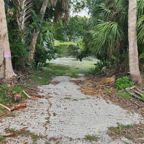 Tiny photo for 609 S Redbud Terrace, Inverness, FL 34450 (MLS # OM725099)