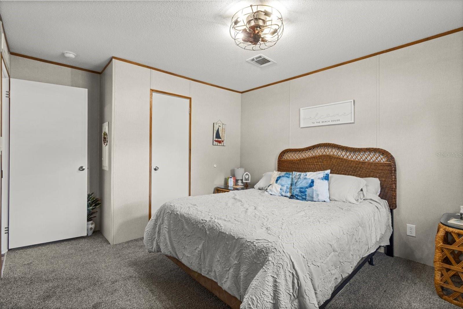 RIVERSIDE GARDENS - Residential