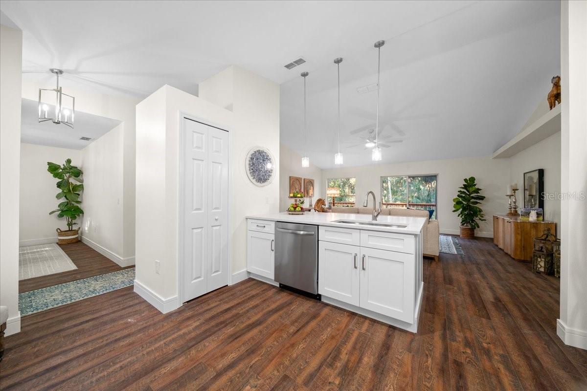 SUMMER TREES SOUTH PH 01 - Residential