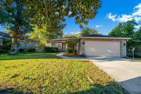 Photo of 6046 Winding Ridge Lane, Port Orange, FL 32128 (MLS # OM715055)