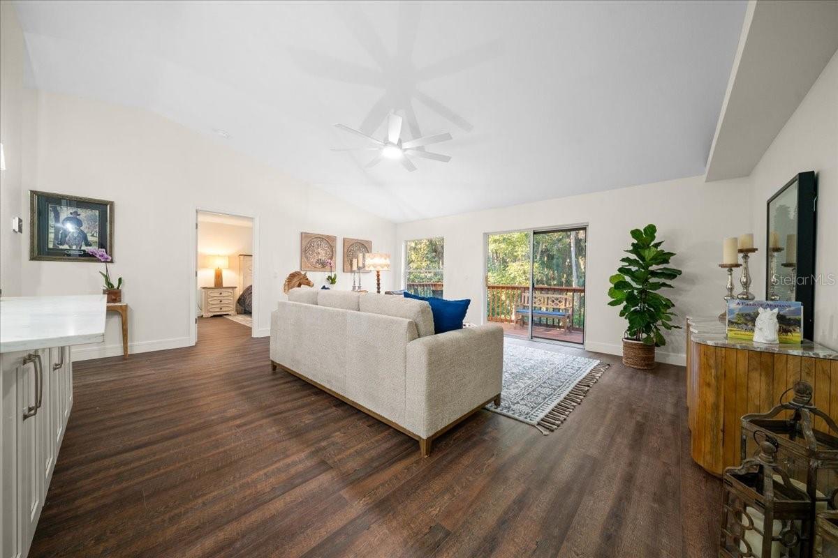 SUMMER TREES SOUTH PH 01 - Residential