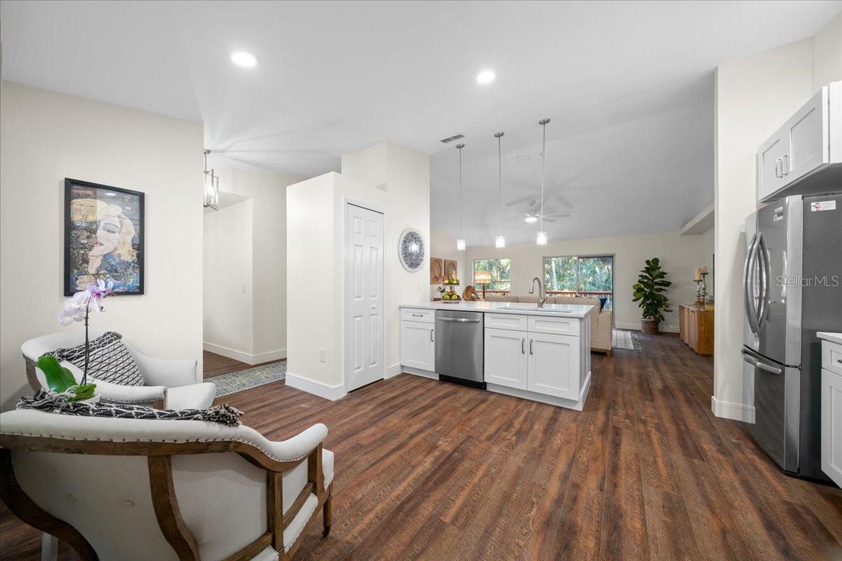 SUMMER TREES SOUTH PH 01 - Residential