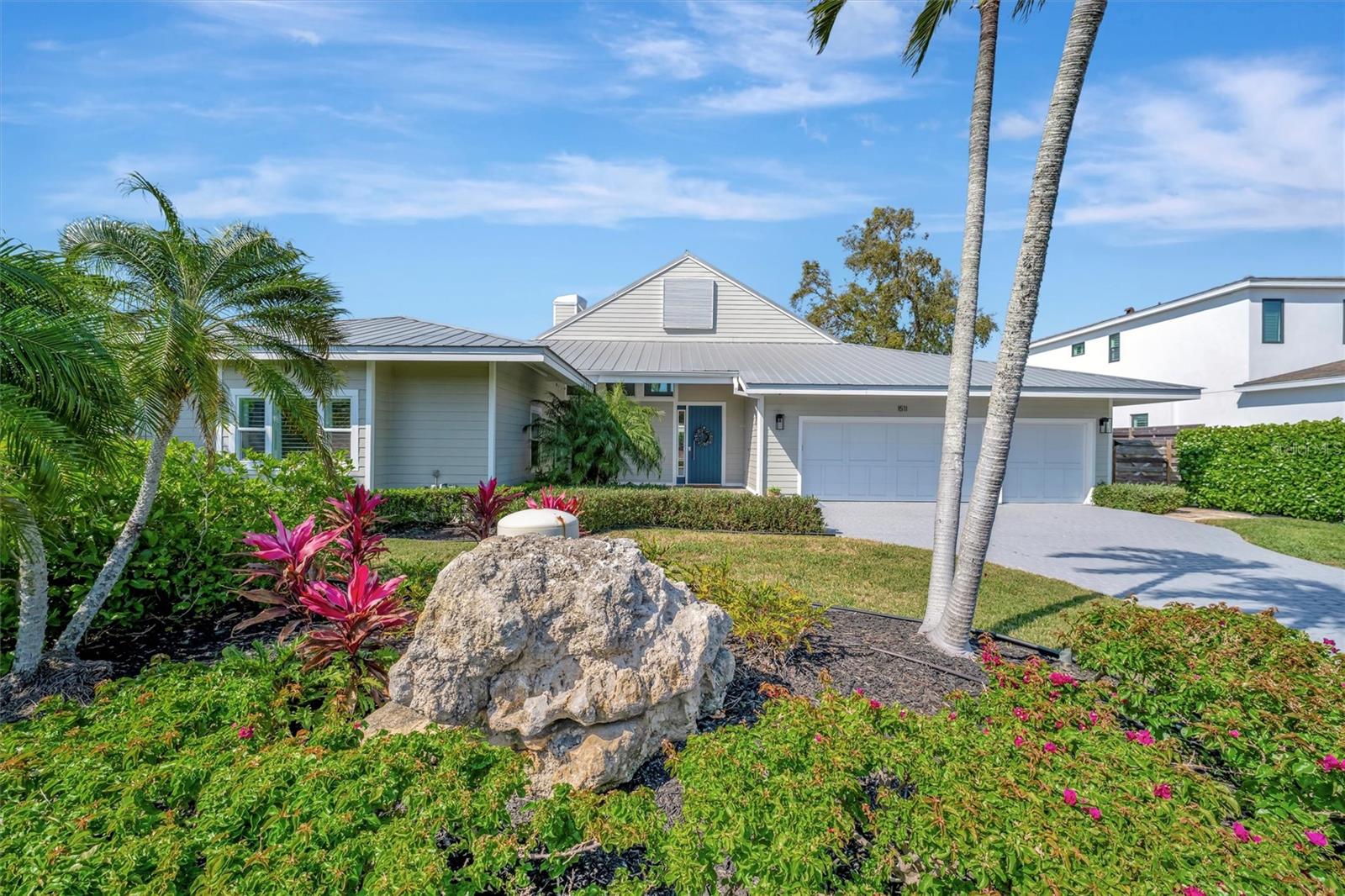 1511 N LAKE SHORE DRIVE