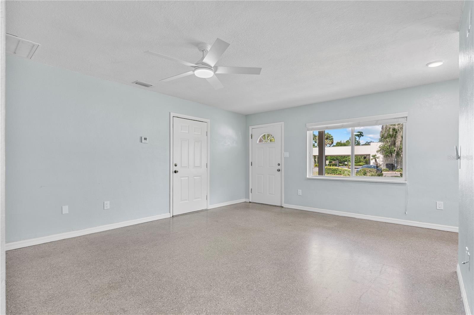 MINNETRISTA - Residential
