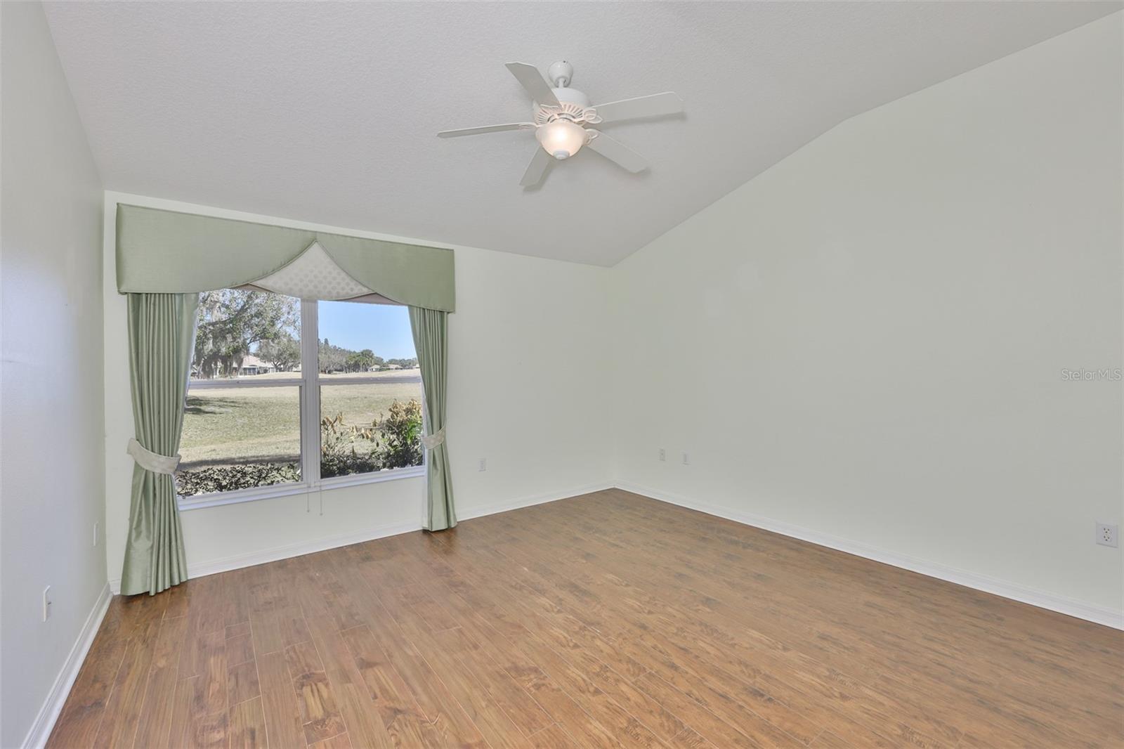 GRANTHAM CONDO - Residential