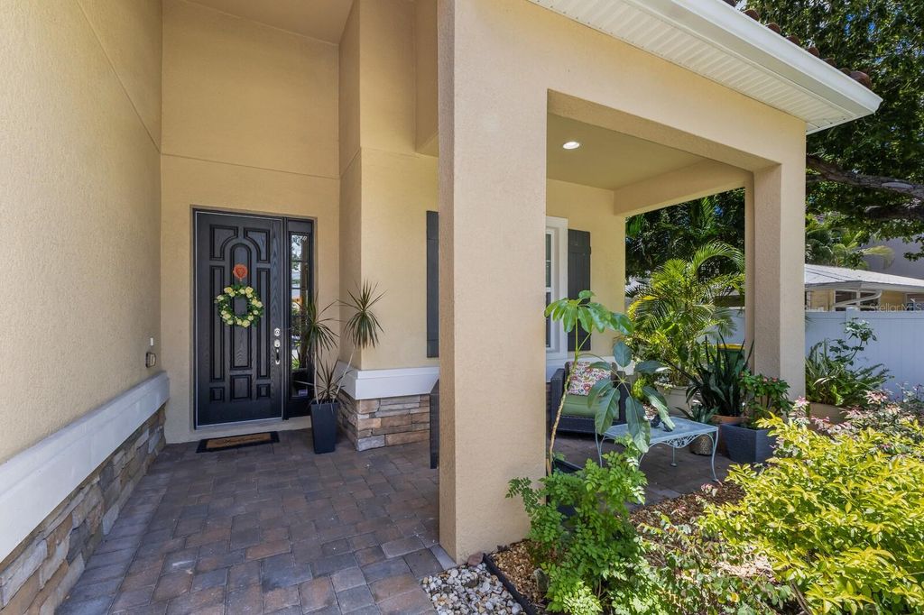 Photo of 1856 Hyde Park Street, Sarasota, FL 34239 (MLS # A4657191)