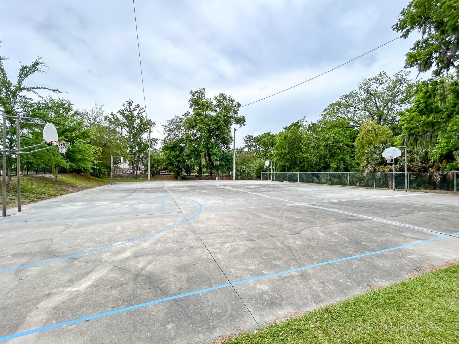 TUMBLIN CREEK - Residential Lease