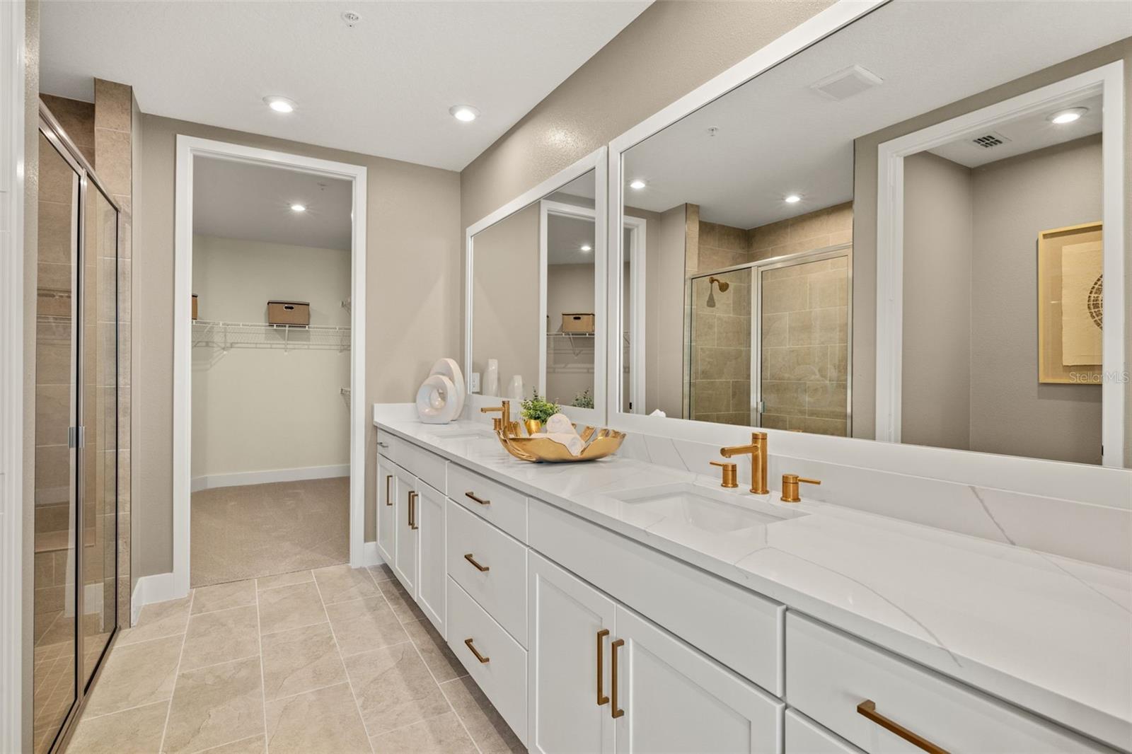 PALMERA AT WELLEN PARK - Residential