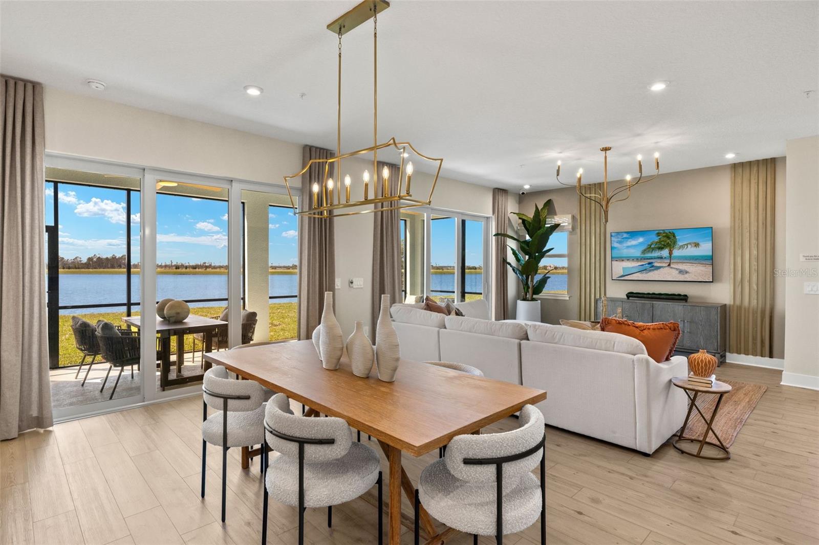 PALMERA AT WELLEN PARK - Residential