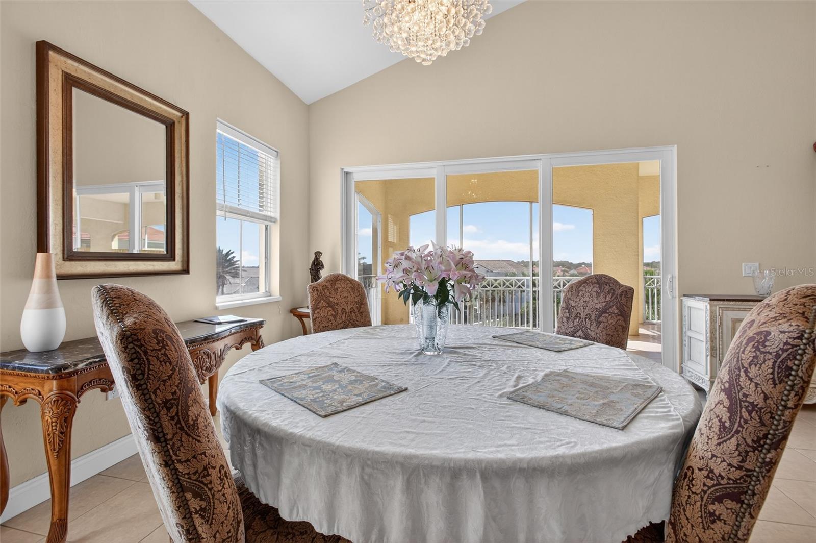 CASA BELLA 02 - Residential