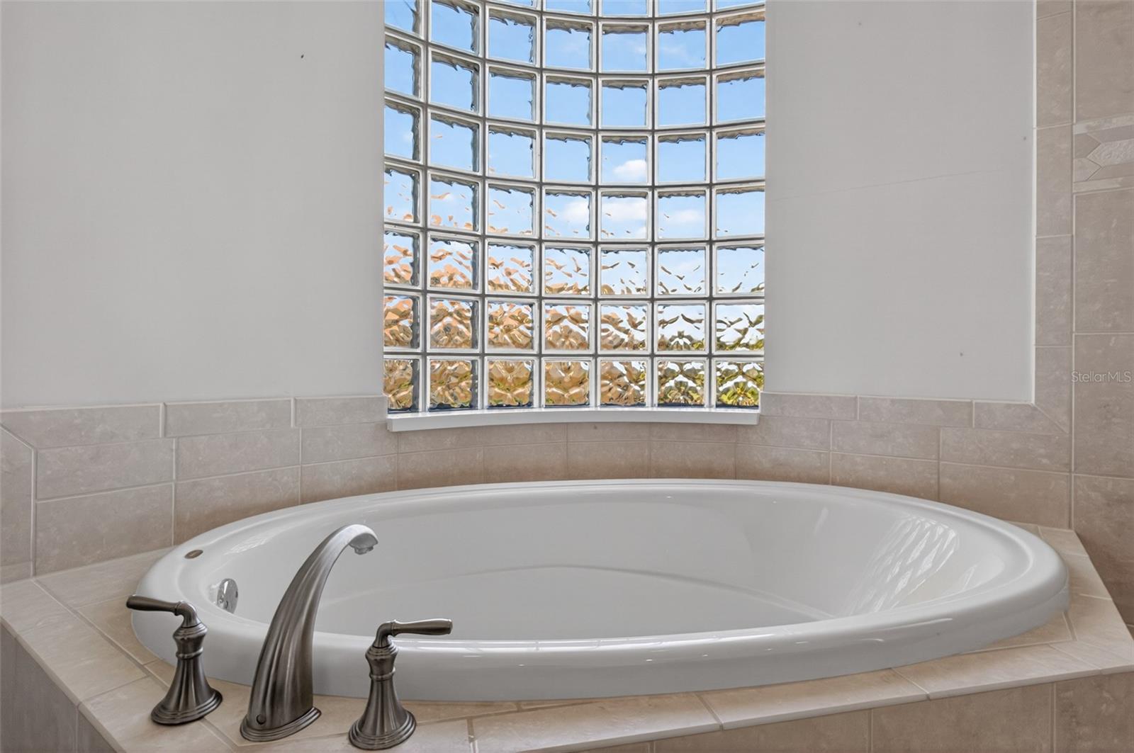 CASA BELLA 02 - Residential