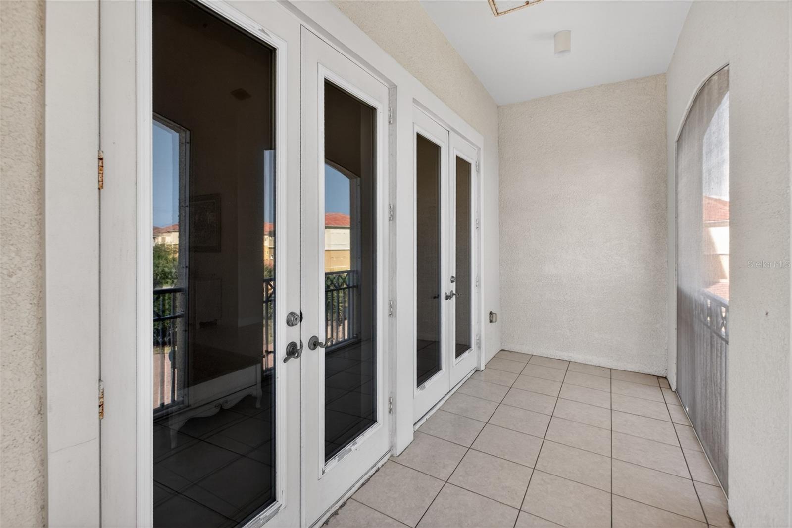 CASA BELLA 02 - Residential