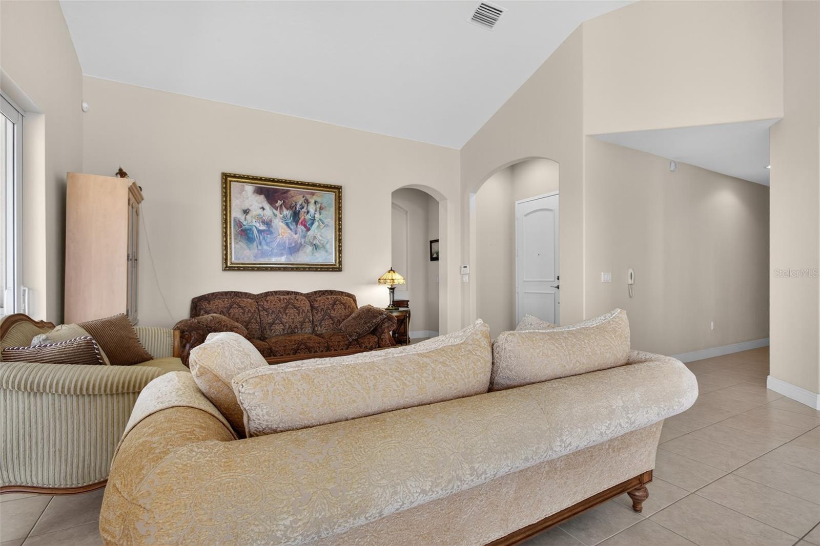 CASA BELLA 02 - Residential