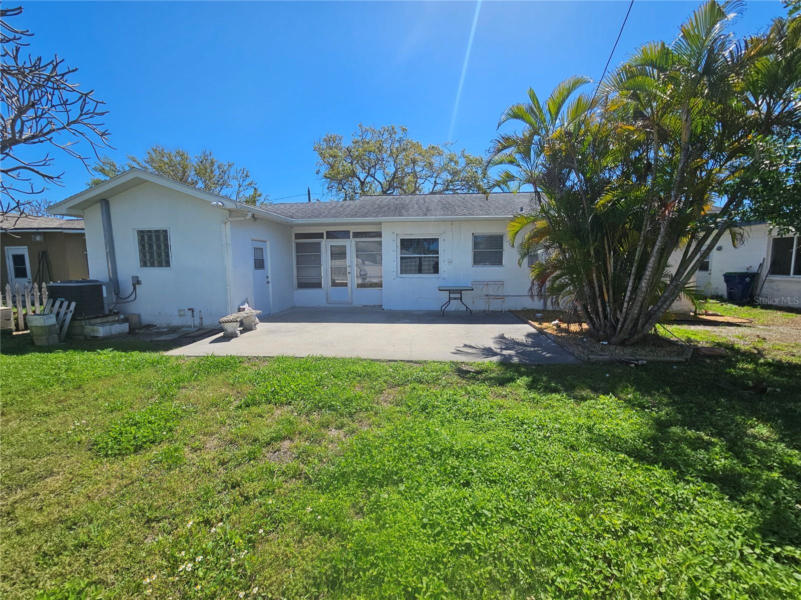 ST PETERSBURG BEACH NORTH UNIT 4 - Residential