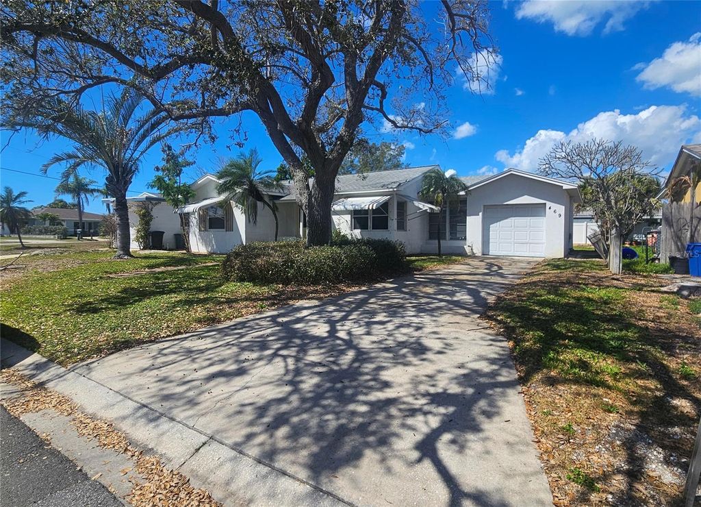 Photo of 469 80th Way, St Pete Beach, FL 33706 (MLS # TB8485671)