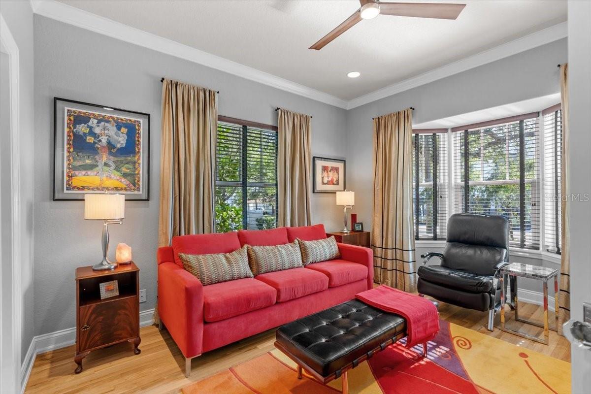 TAMPANIA - Residential