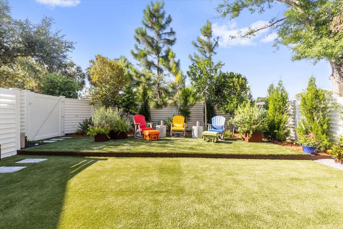 TAMPANIA - Residential