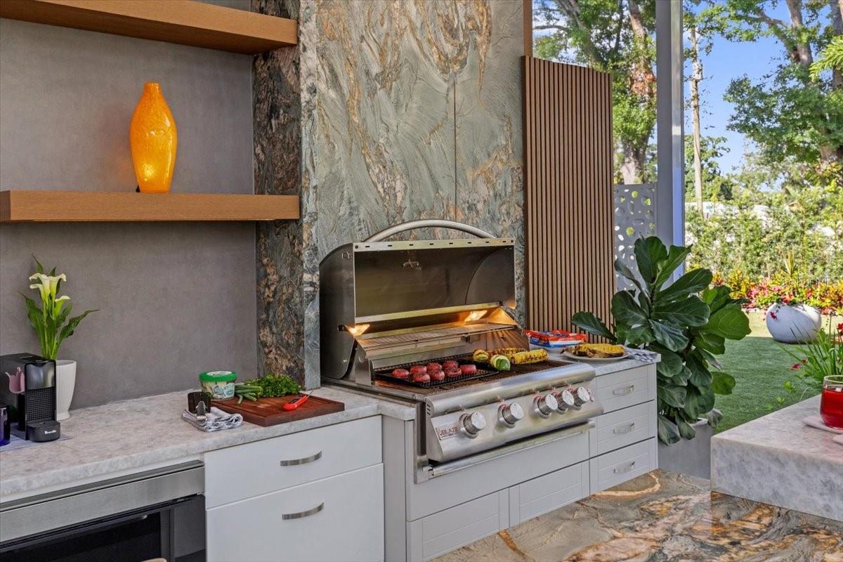 TAMPANIA - Residential