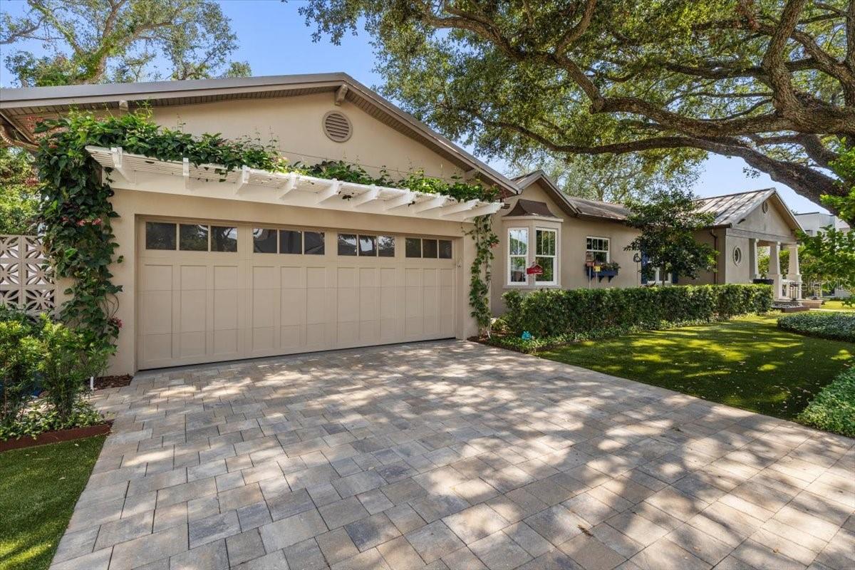 TAMPANIA - Residential