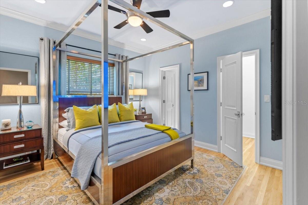 TAMPANIA - Residential