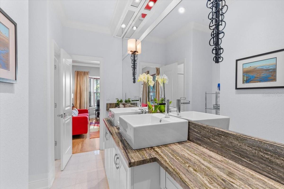 TAMPANIA - Residential