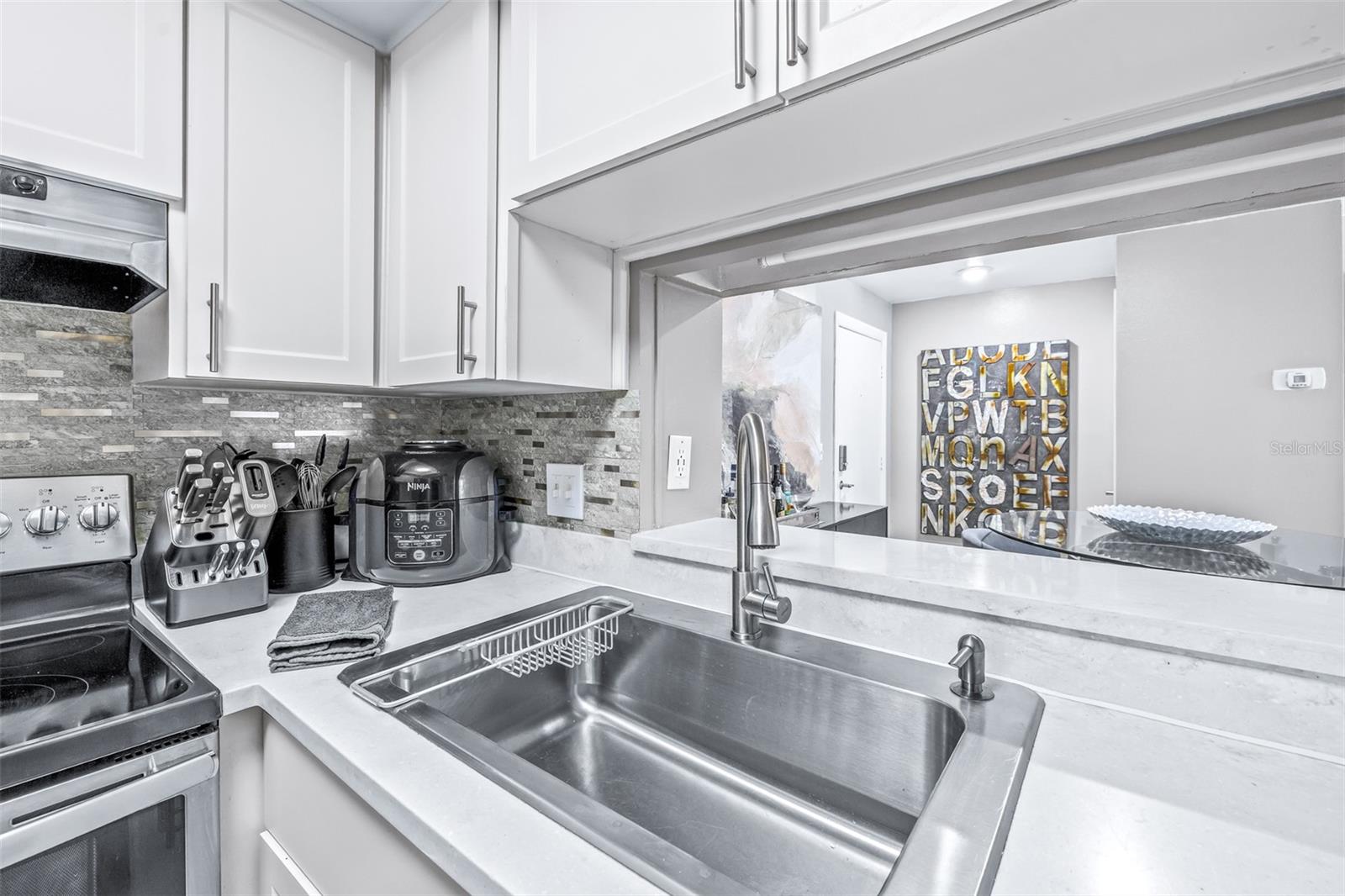 TIFFANY SUITES CONDO - Residential