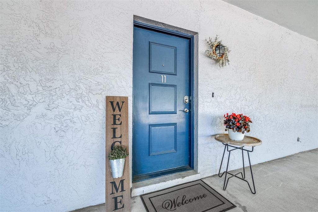 Photo of 4405 W Fair Oaks Avenue #11, Tampa, FL 33611 (MLS # TB8488453)