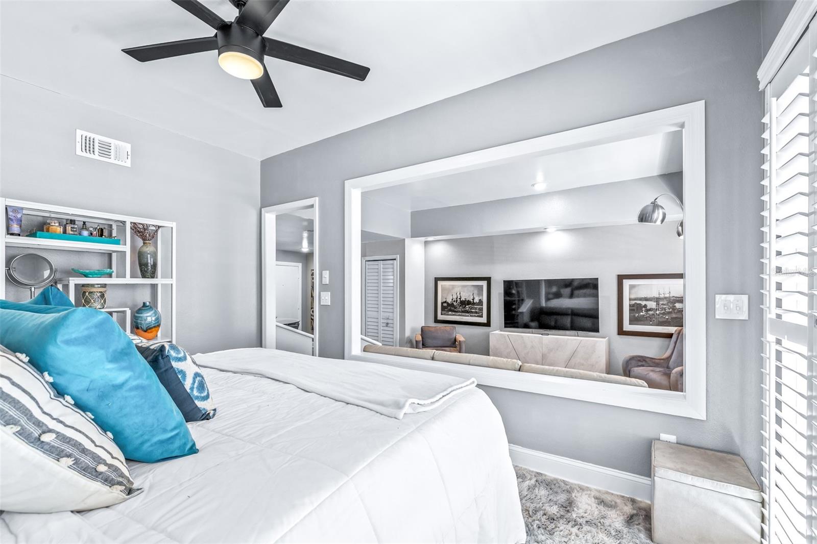 TIFFANY SUITES CONDO - Residential