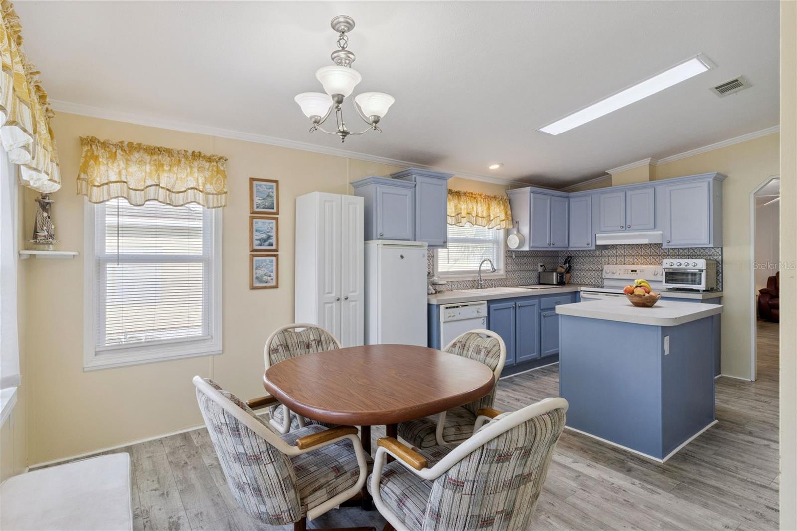 HARRYS HARBOR - Residential
