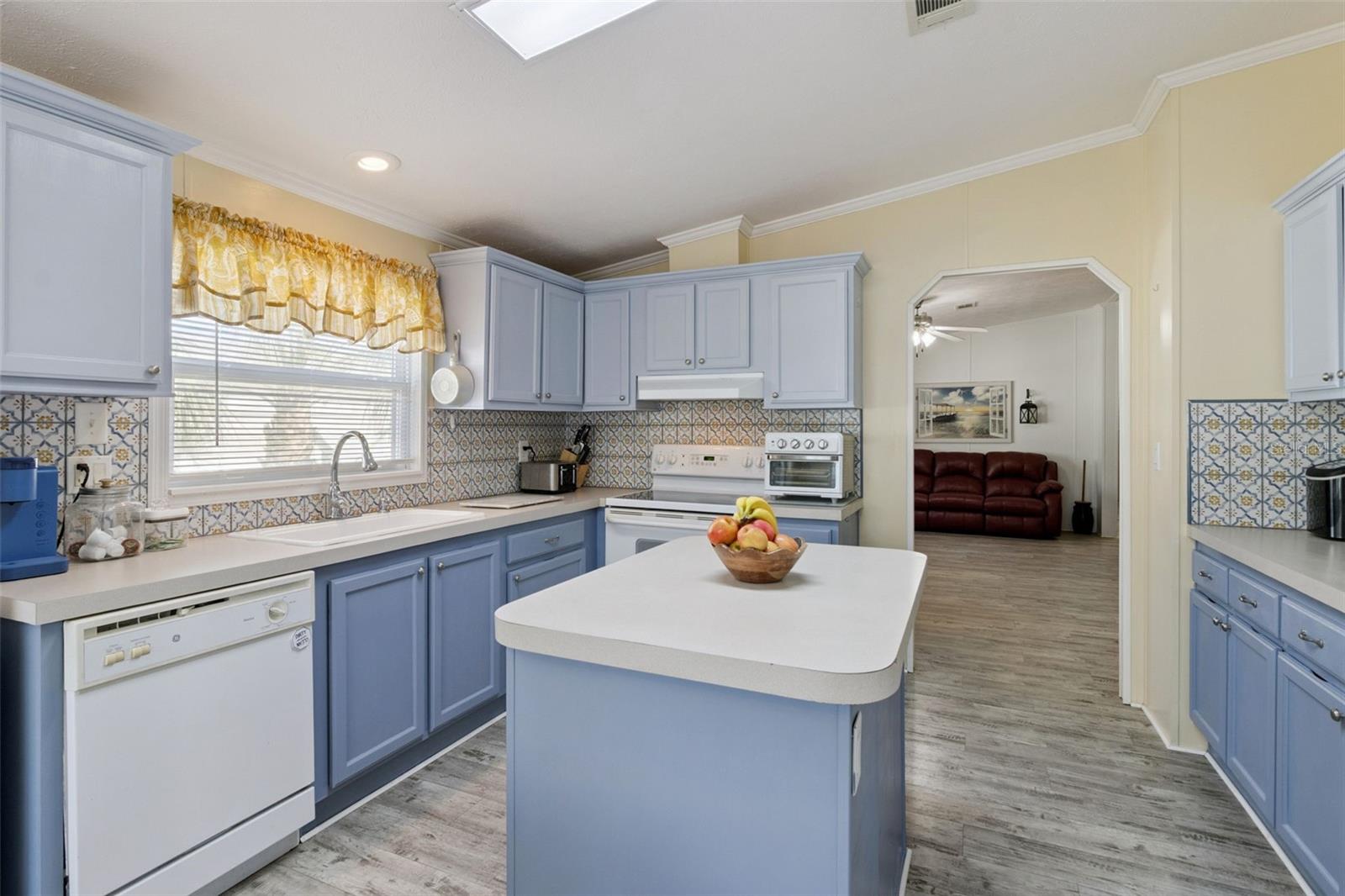 HARRYS HARBOR - Residential